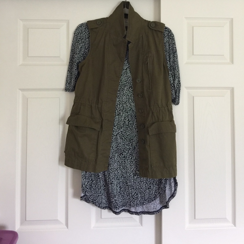 Old Navy top