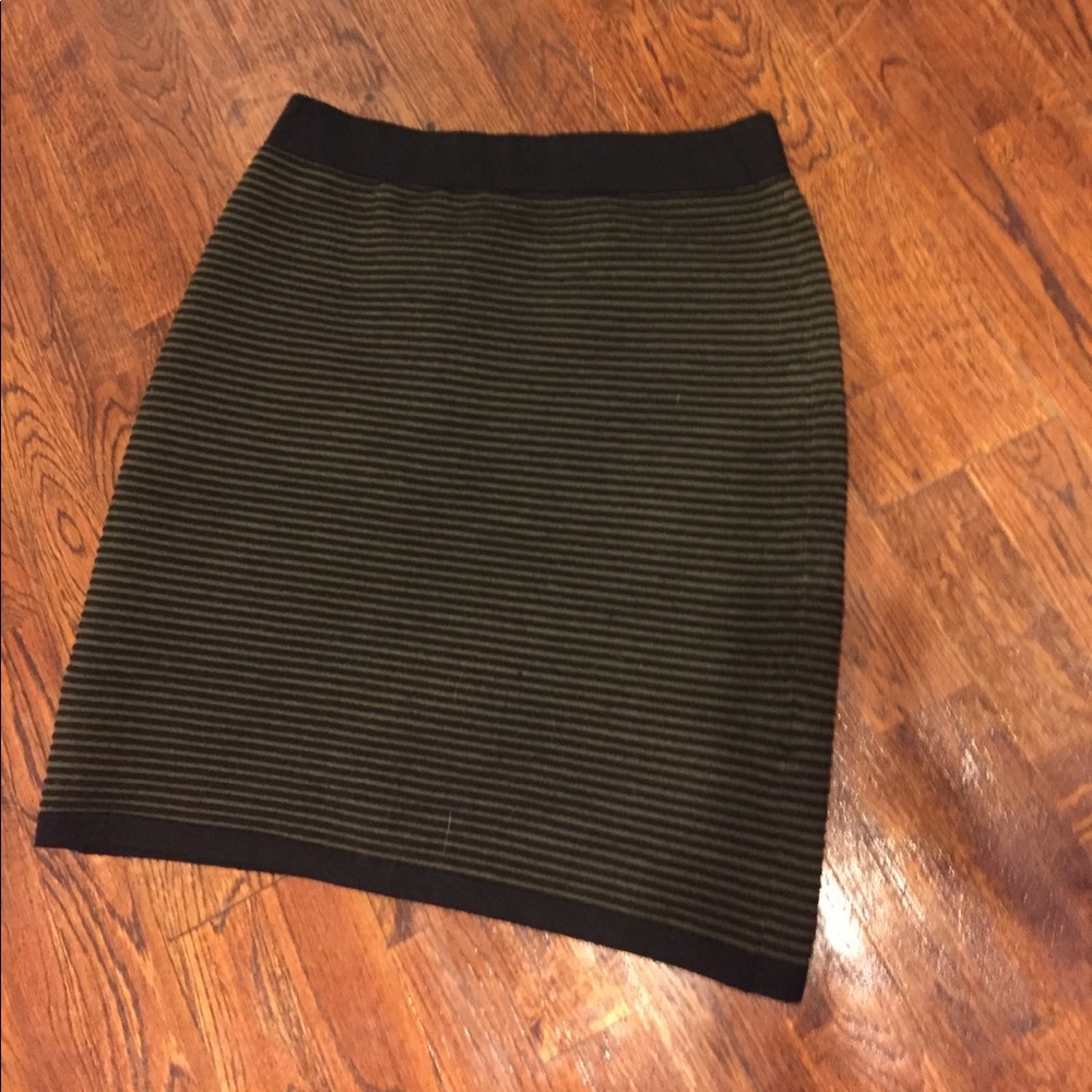 Banana Republic olive&black stripe wool skirt