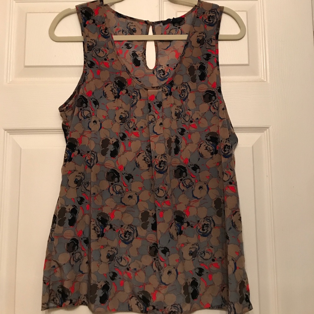 Gap floral sleeveless blouse, size M