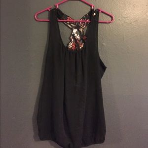 Black razorback floral tank top