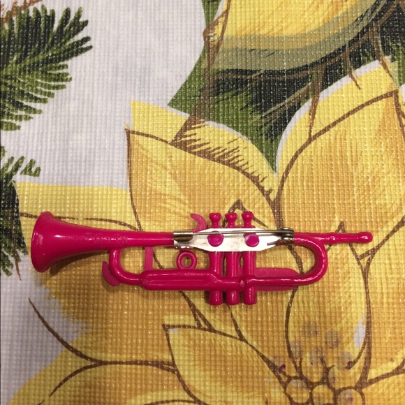 Pin - Picture 2 of 2