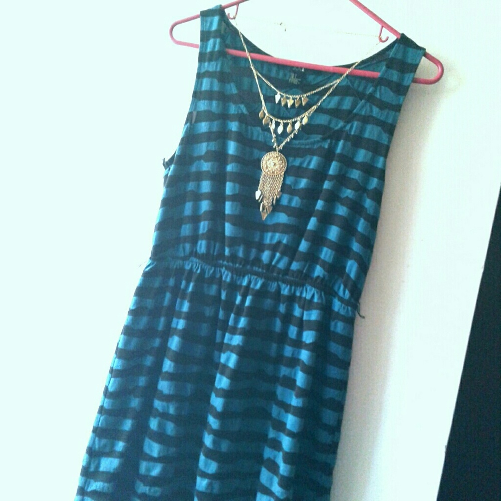 🏵🌹 Cute Blue Dress🌹🏵