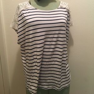 Forever 21 striped top with lace sleeves
