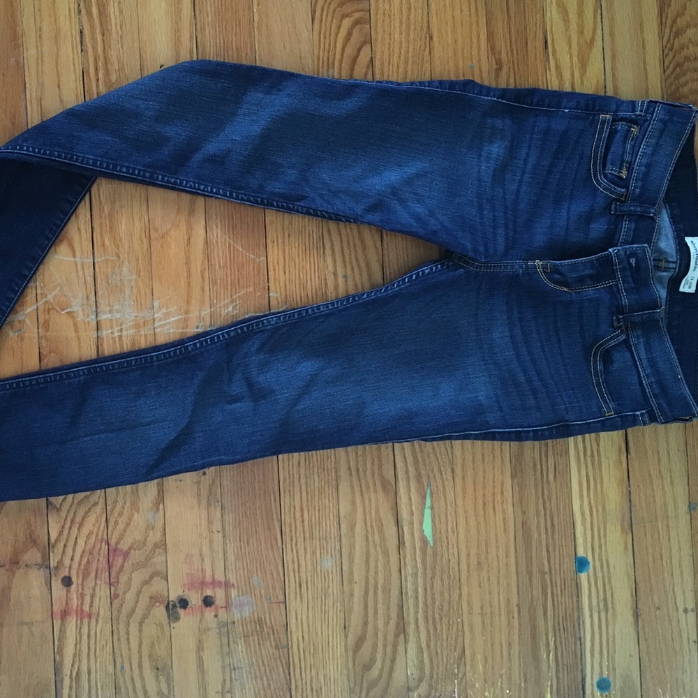 Abercrombie Kids dark wash super skinny jeans