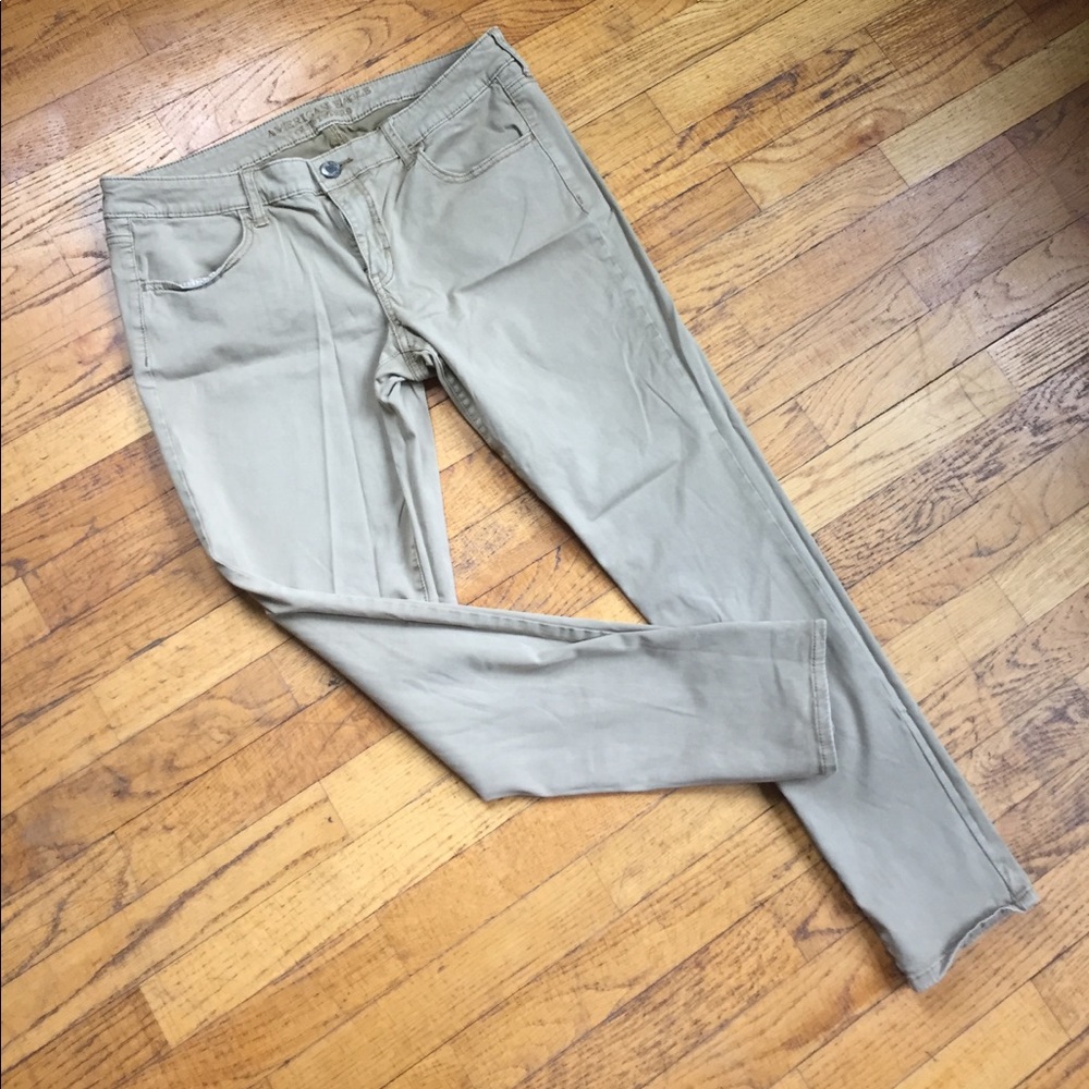 American Eagle skinny jeans