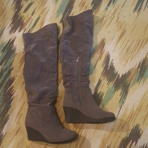 Knee high vegan suede gray boots