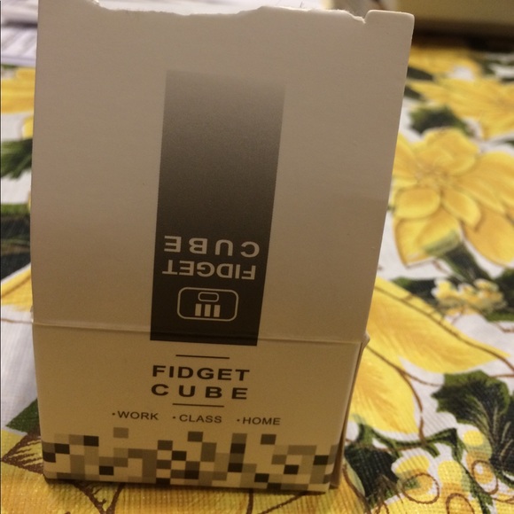Fidget cube - Picture 4 of 4