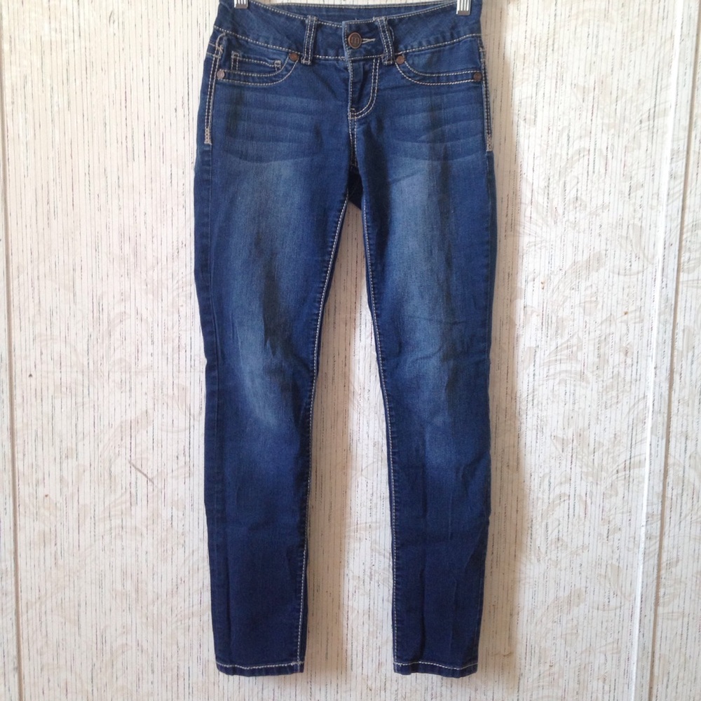 Skinny jeans