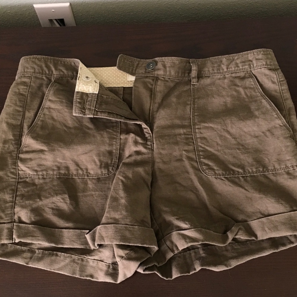 Ann Taylor linen blend shorts