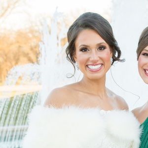 Meet your Posher, Hilary