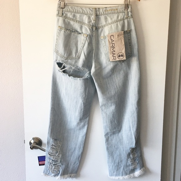 BNWT Carmar light wash distressed cutout jeans - Picture 7 of 8