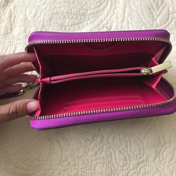 Tory burch wristlets - Picture 4 of 8