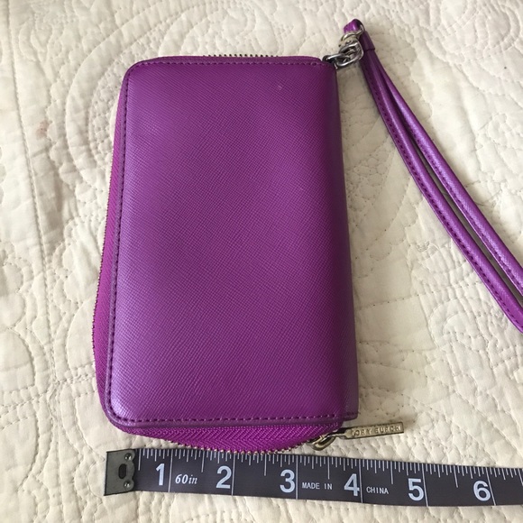 Tory burch wristlets - Picture 8 of 8