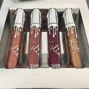 Kylie Cosmetics Holiday full size lip 4 piece