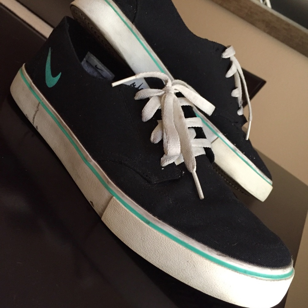 Black/White/Mint Nike Stefan Janoski SB