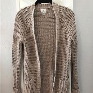 American Eagle cardigan sweater