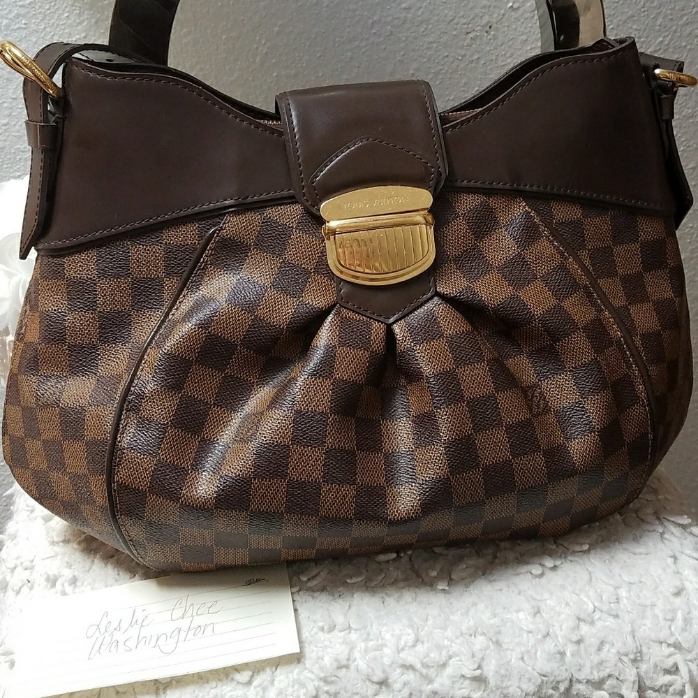 SOLD IN LOCAL!  FLASH SALE 💯Authentic Sistina MM