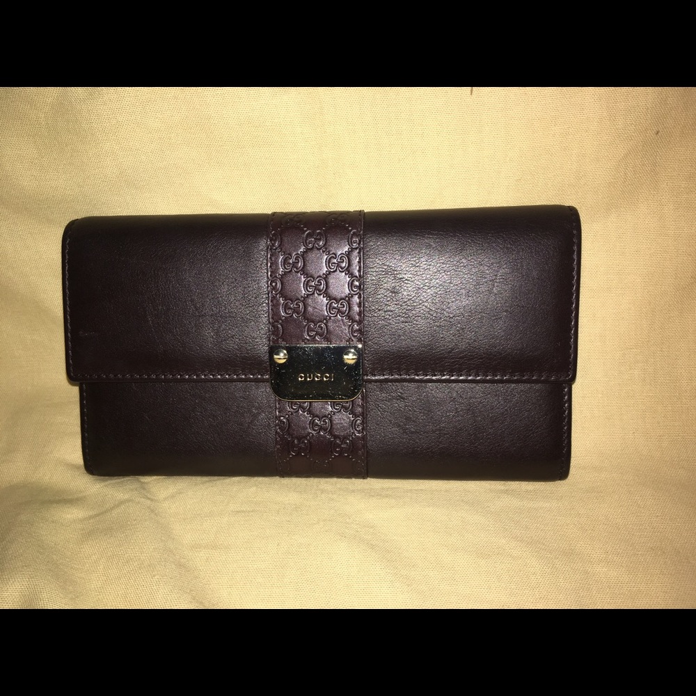Gucci wallet