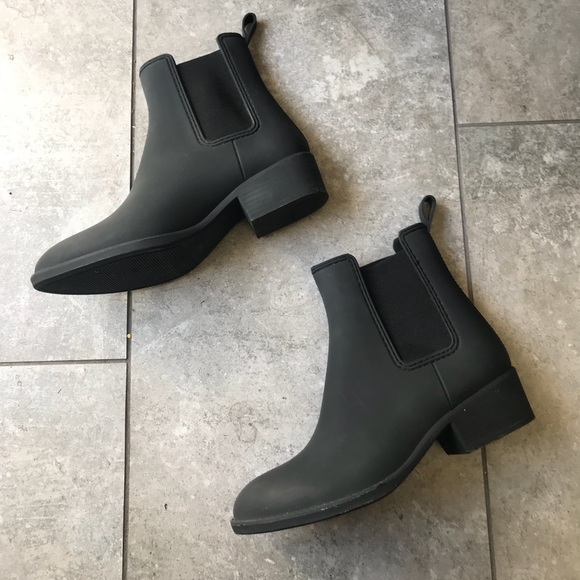 🚫Sold on 〽️🚫NWOT Jeffrey Campell Rain Boot - Picture 1 of 4