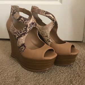 Barely Worn Jessica Simpson Leather Wedges