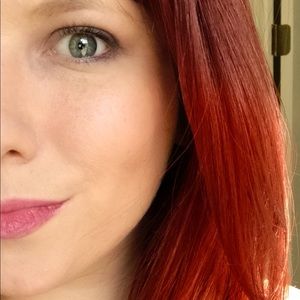 Meet your Posher, Ana