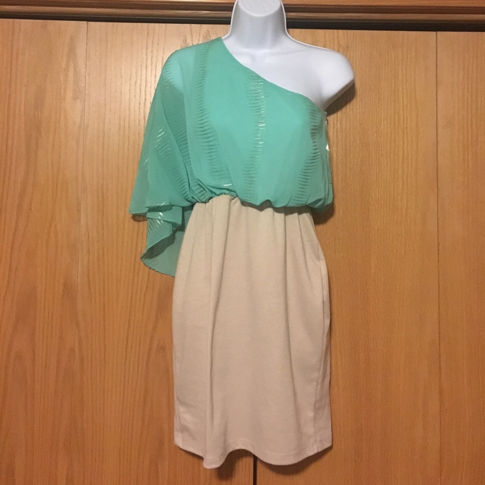 Medium Body Central Dress