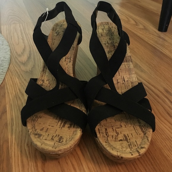 Summer Wedges - Picture 7 of 7