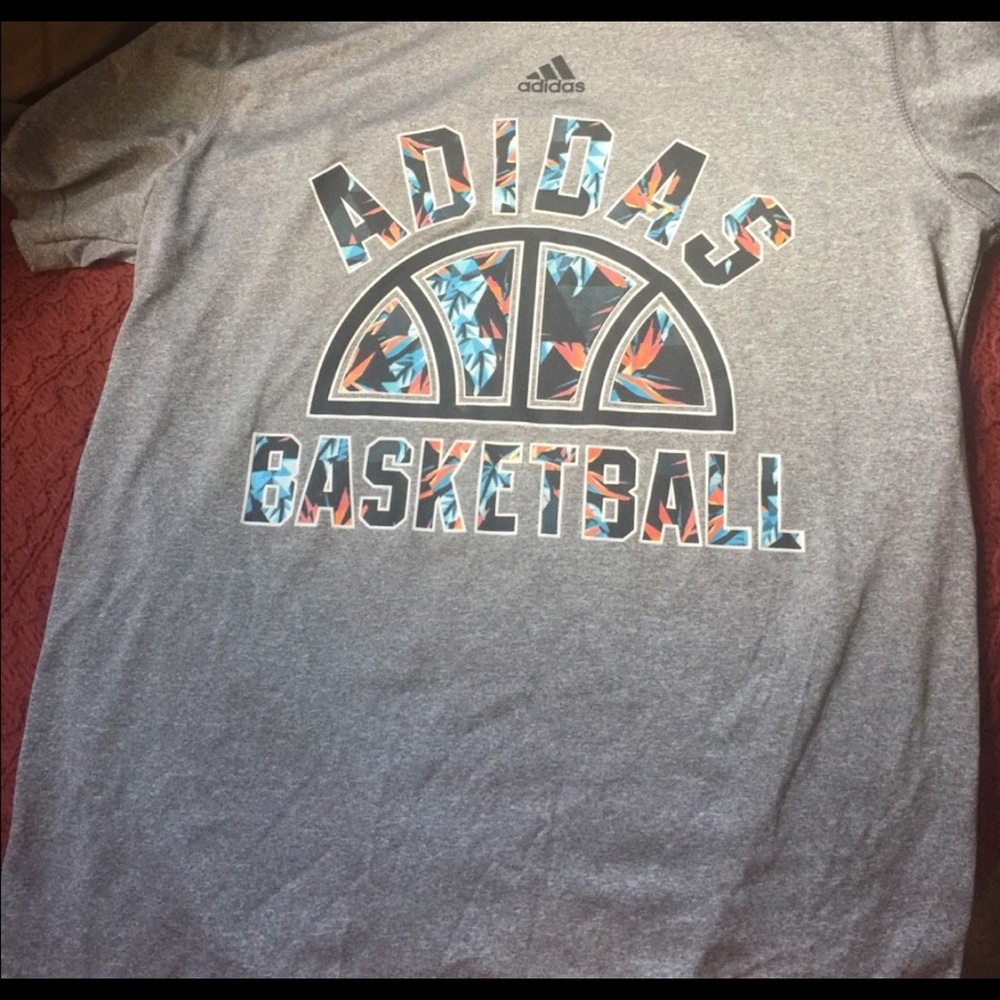 🚨🚨Adidas CLIMALITE