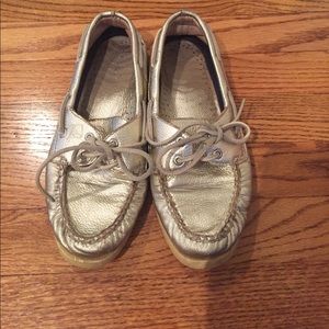 Platinum gold sperrys