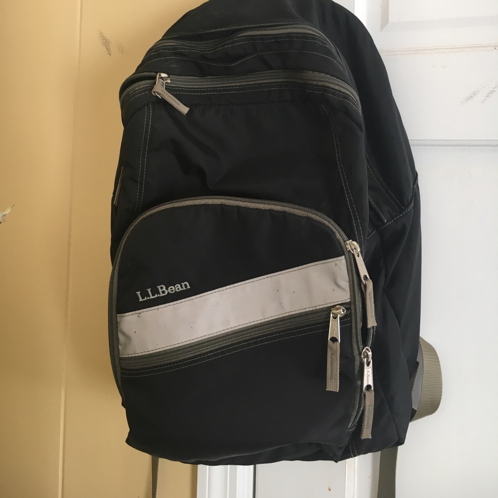 Black l.l. Bean book bag