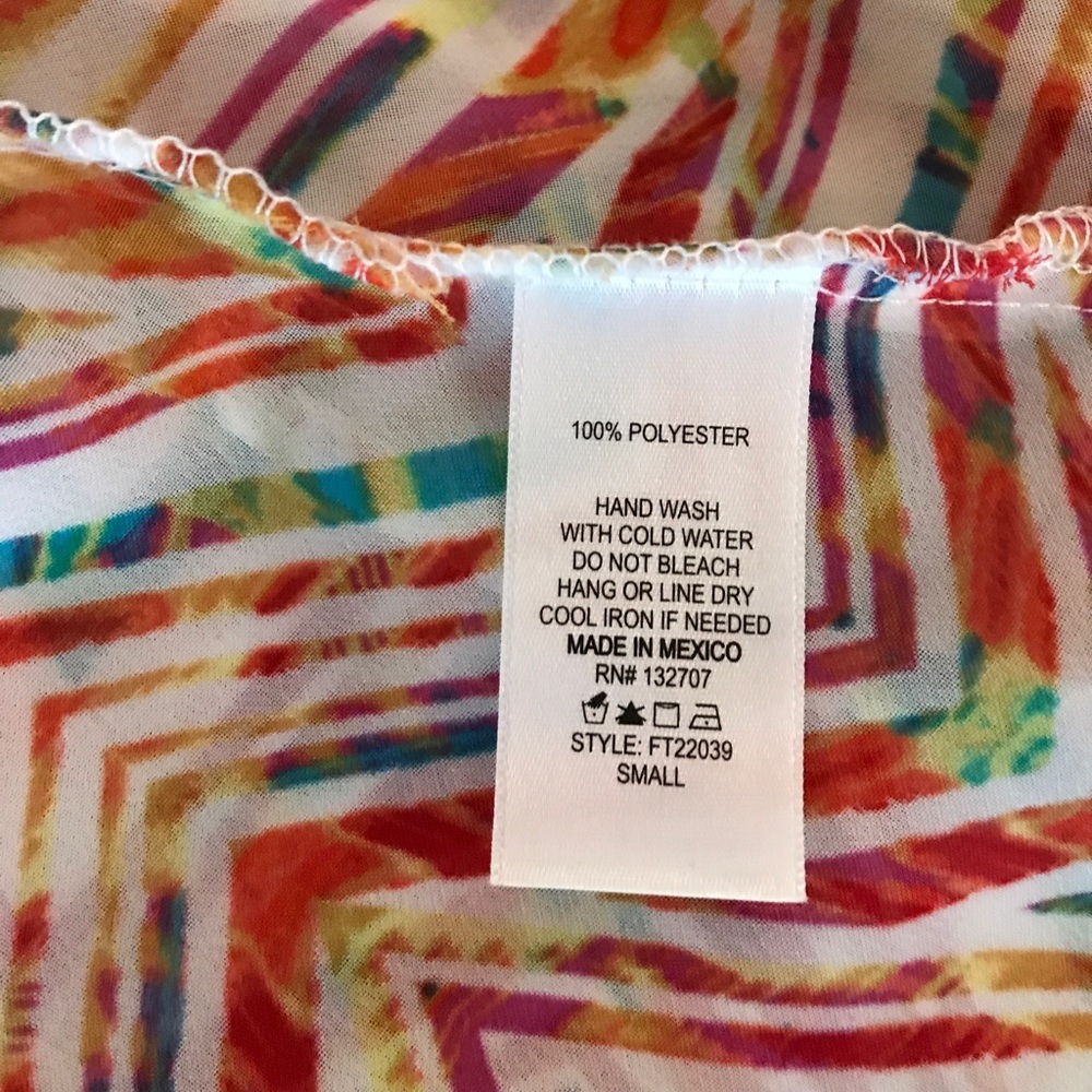 Cute Semi-Sheer Razor Back Tank - Picture 4 of 4