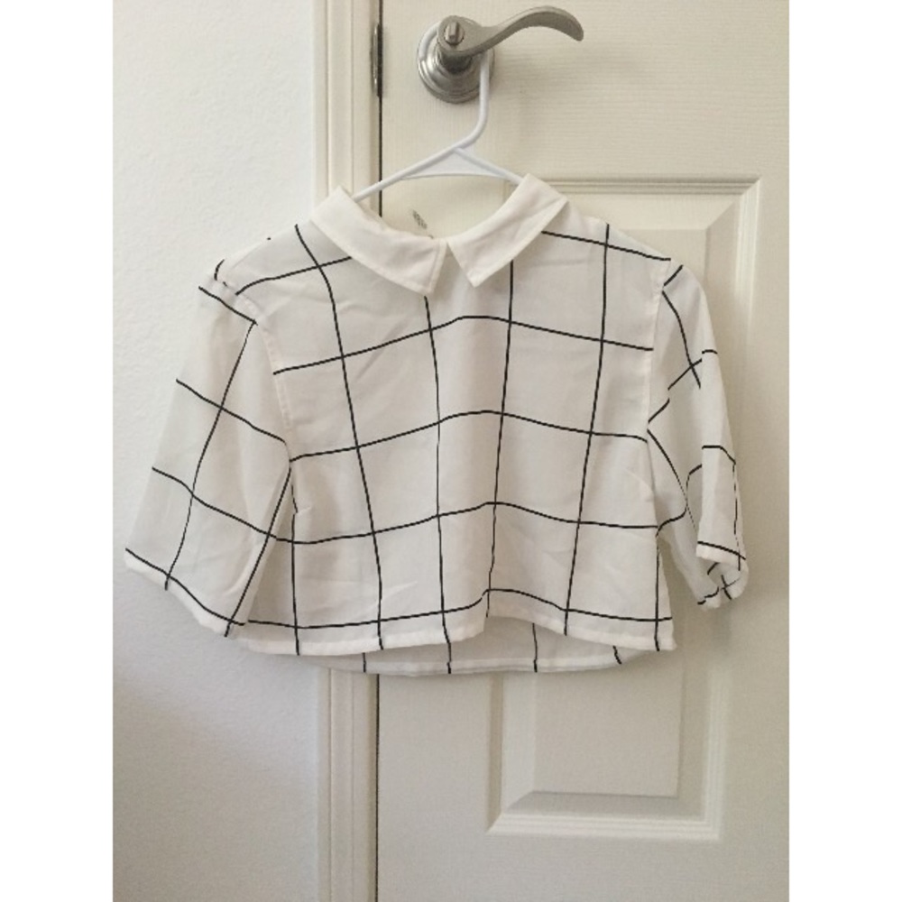 Pacsun White boxy crop top