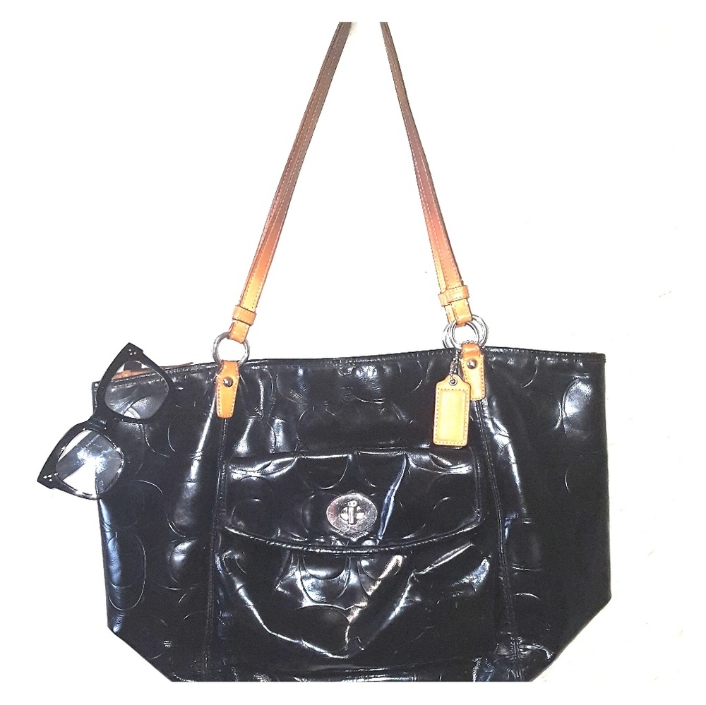 COACH LEAH TOTE  PATENT LEATHER  BLACK