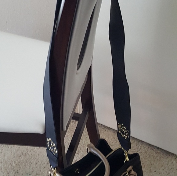 Betsey Johnson Bag - Picture 4 of 7