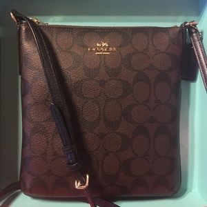 Authentic Coach Messenger Crossbody bag