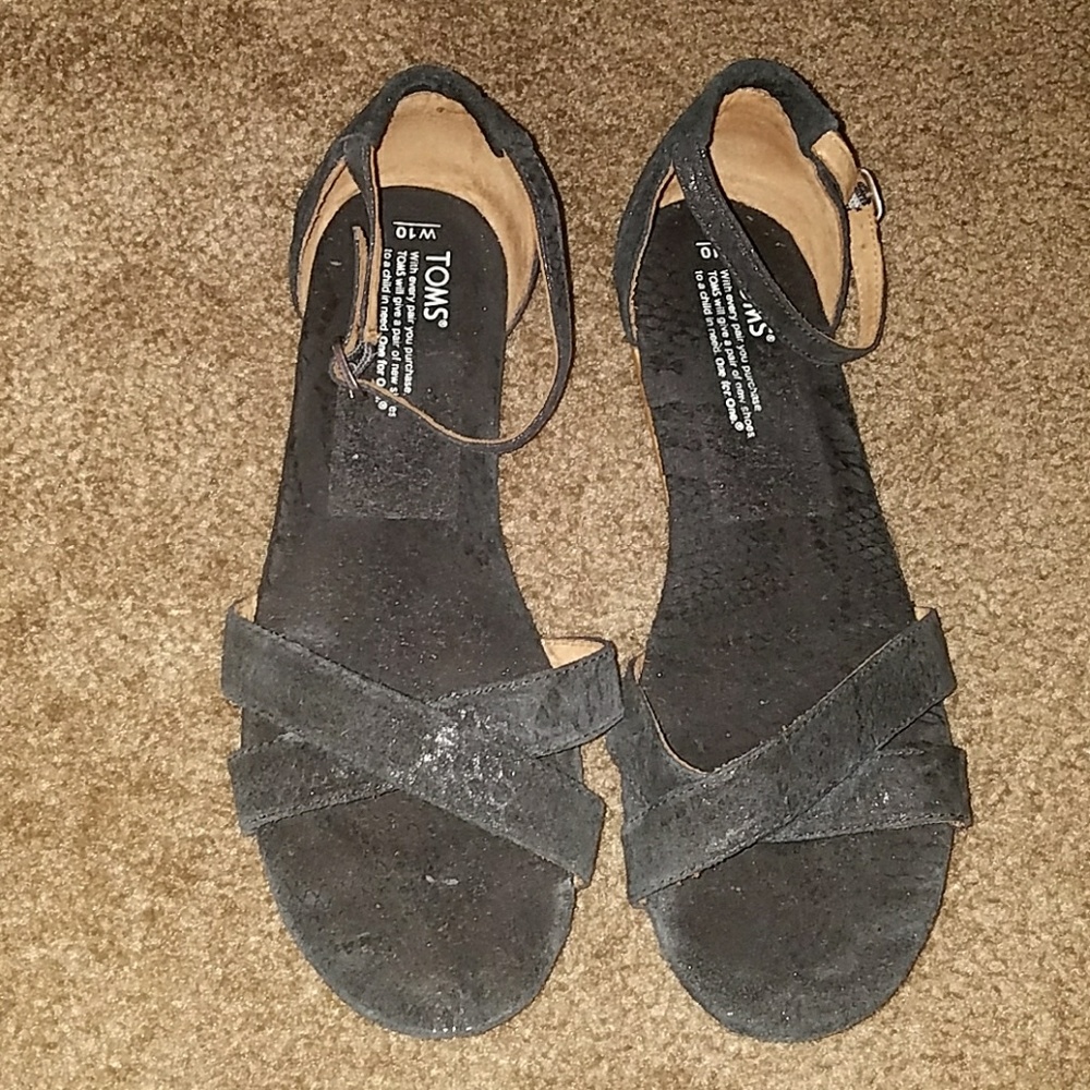TOMS sandals
