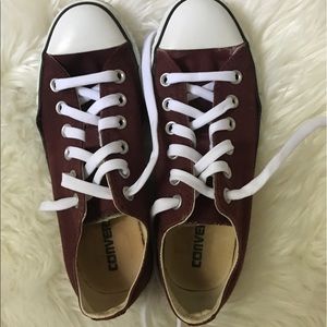 Maroon converse sneakers