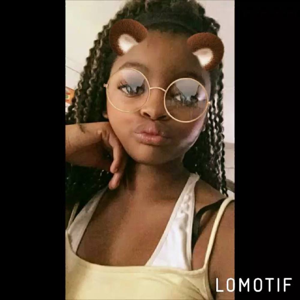 Meet your Posher, Lainee