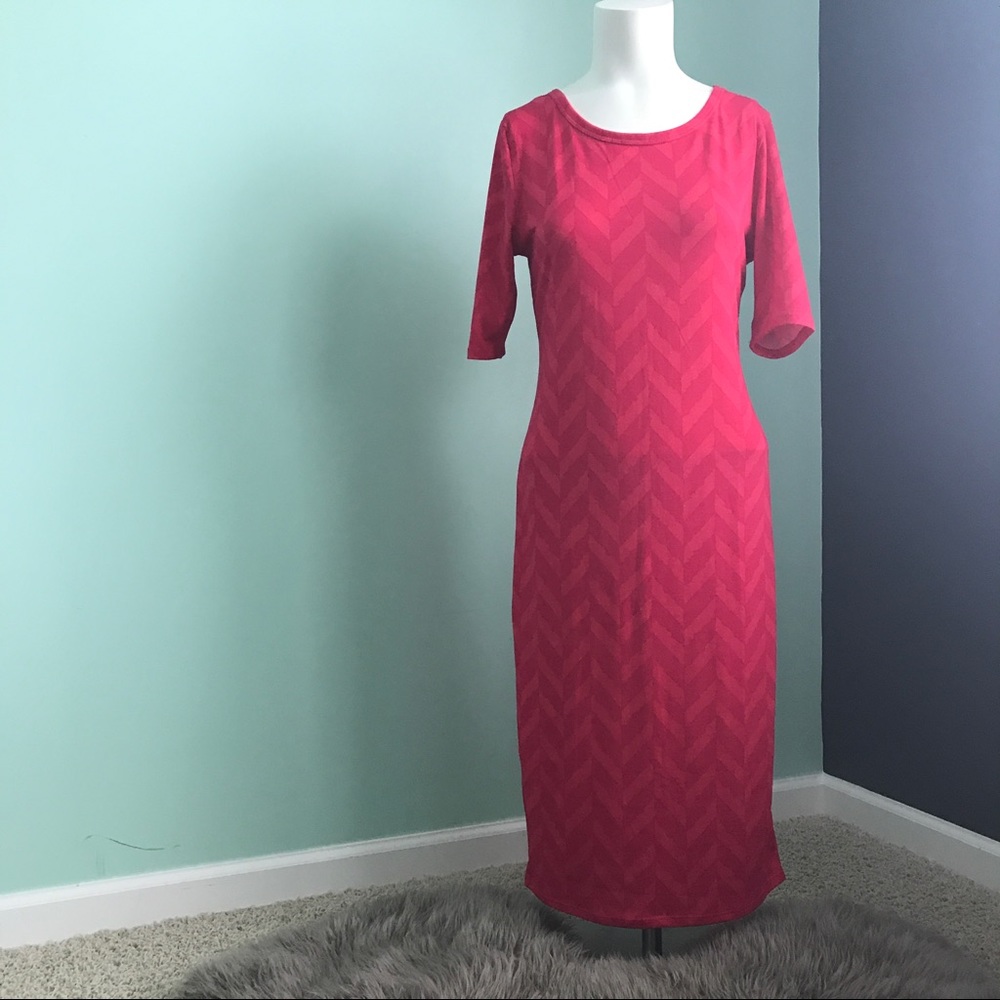 Perfect summer lularoe Julia 🌸