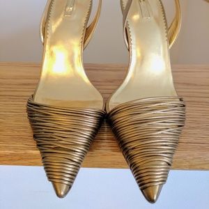 Report Signature Bronze Sling Back