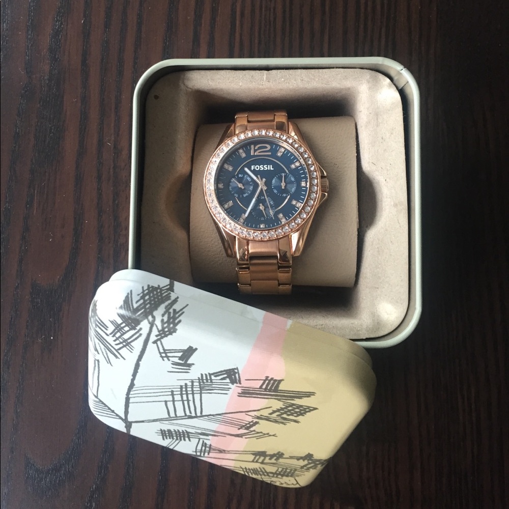 Fossil watch