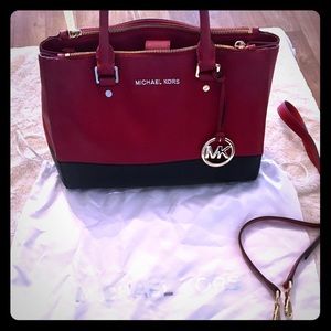 Michael Kors purse