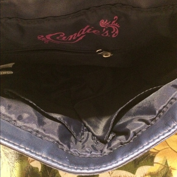 Bag - Picture 2 of 4