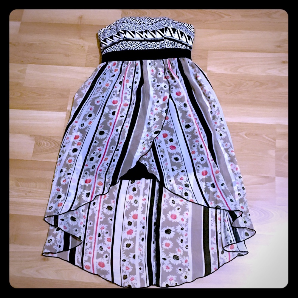 Light summery Xhilaration high Low sun dress small