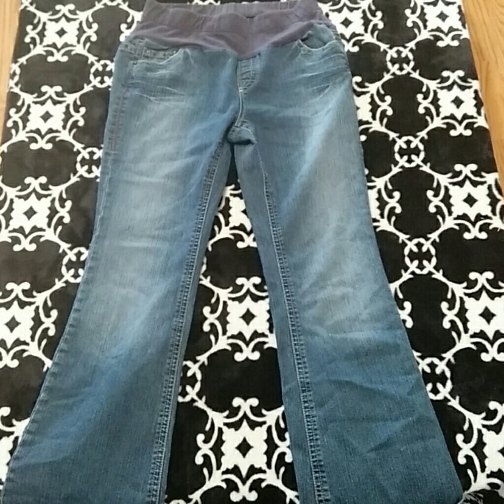 Maternity jeans