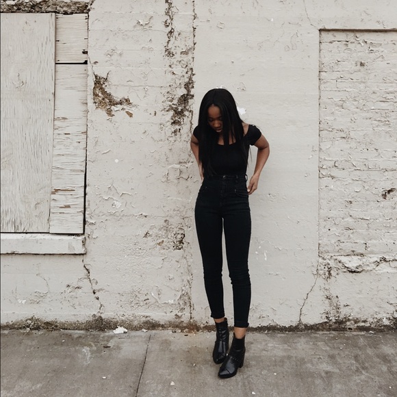 🌿meet your seller, april!🌿 - Picture 6 of 7