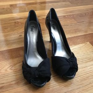 Black peep toe heels