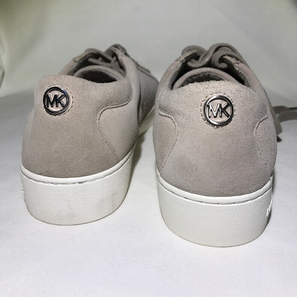 Michael Kors Sneaker - Picture 2 of 5