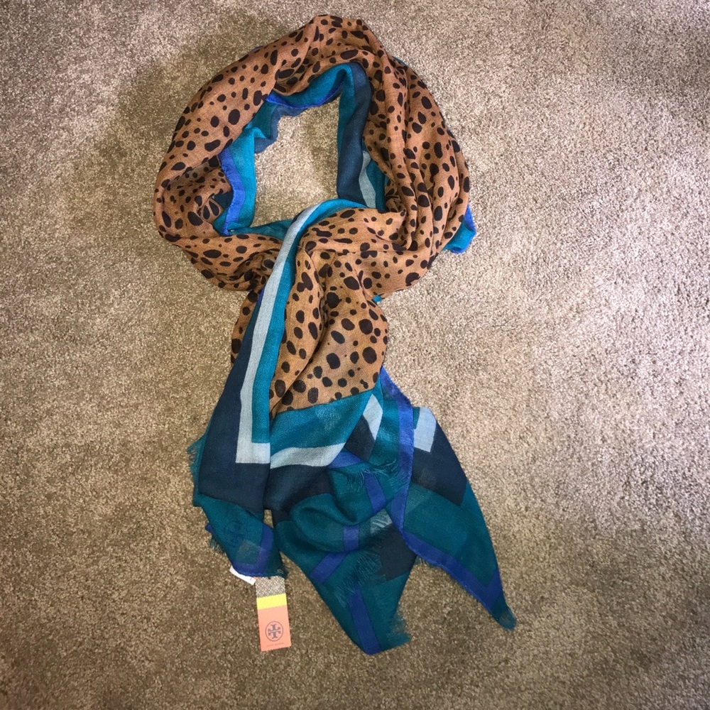 Tory Burch Scarf