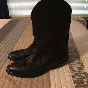 Black leather cowboy boots